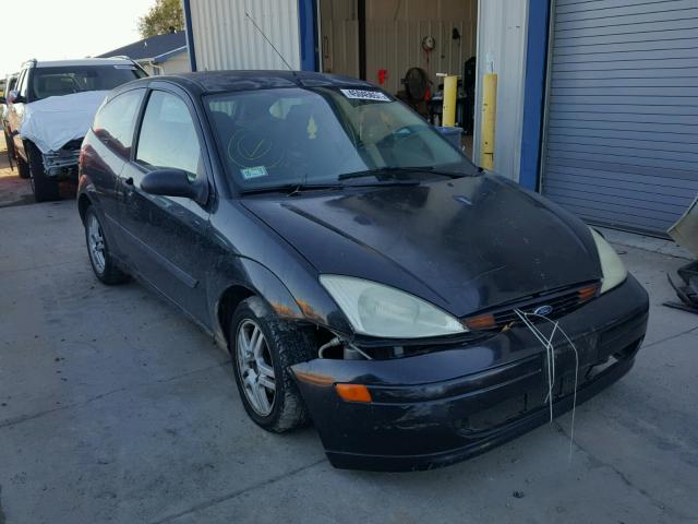 3FAFP3130YR130054 - 2000 FORD FOCUS ZX3 BLACK photo 1