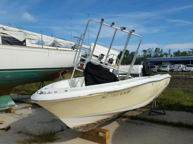 FVZ70059C404 - 2004 OTHR BOAT WHITE photo 2