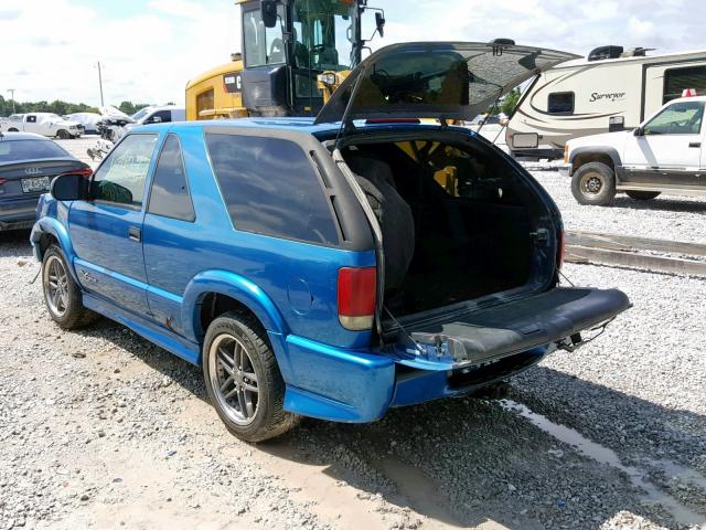 1GNCS18WX1K236562 - 2001 CHEVROLET BLAZER BLUE photo 3