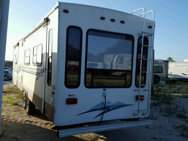 4YDT3352932077990 - 2003 KEYSTONE MONTANA TWO TONE photo 3