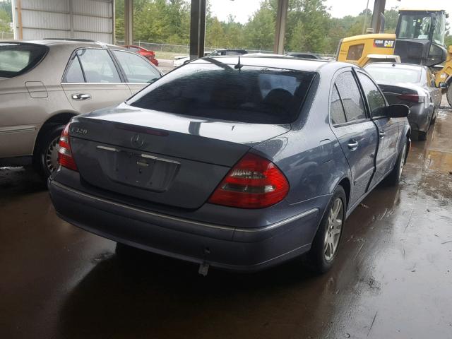 WDBUF65JX3A217525 - 2003 MERCEDES-BENZ E 320 BLUE photo 4