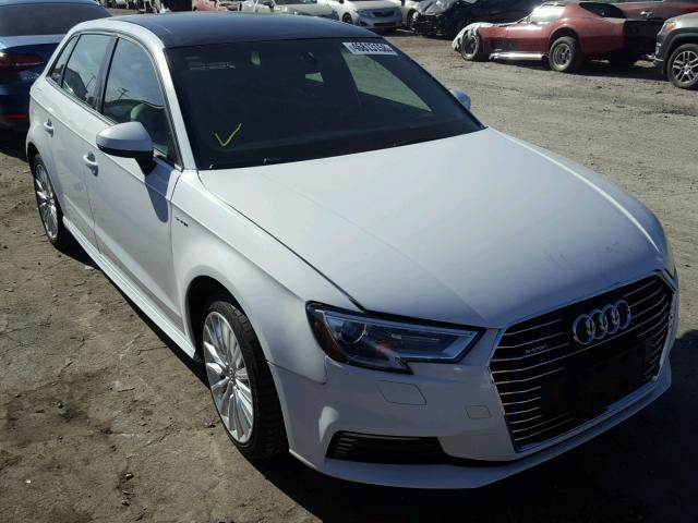 WAUUPBFF3HA132709 - 2017 AUDI A3 E-TRON WHITE photo 1