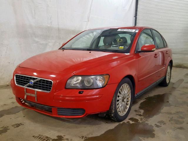 YV1MS382342012103 - 2004 VOLVO S40 2.4I RED photo 2