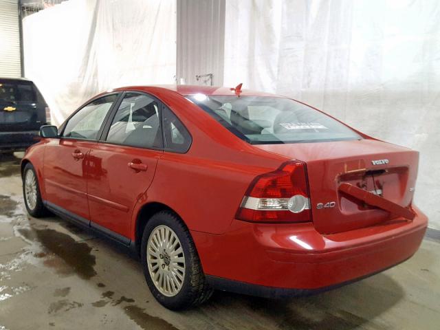 YV1MS382342012103 - 2004 VOLVO S40 2.4I RED photo 3