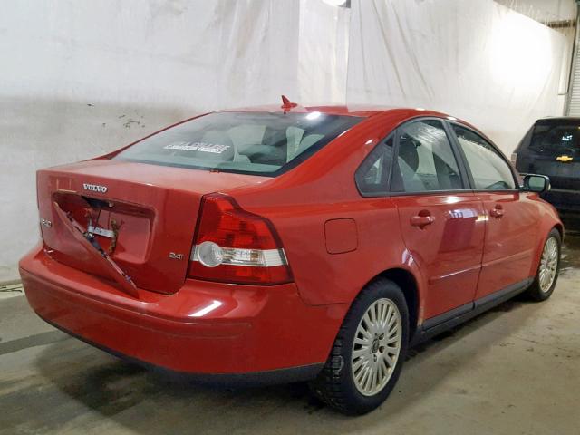 YV1MS382342012103 - 2004 VOLVO S40 2.4I RED photo 4