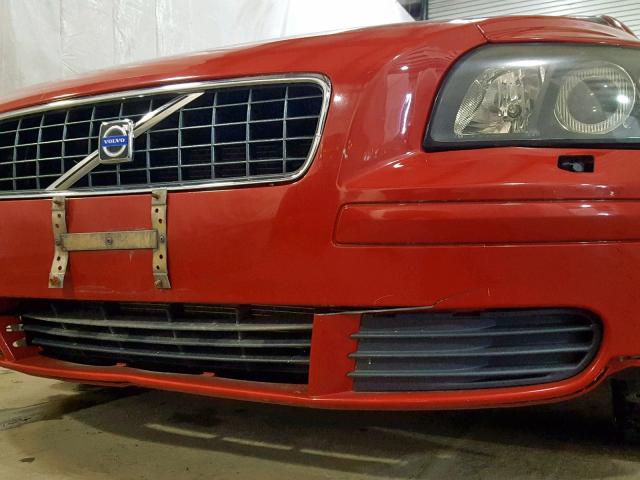 YV1MS382342012103 - 2004 VOLVO S40 2.4I RED photo 9