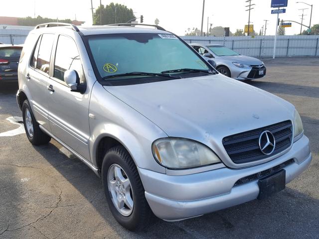 4JGAB54E41A264282 - 2001 MERCEDES-BENZ ML 320 SILVER photo 1