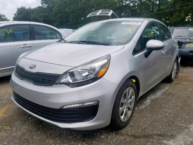 KNADM4A3XH6100375 - 2017 KIA RIO LX SILVER photo 2