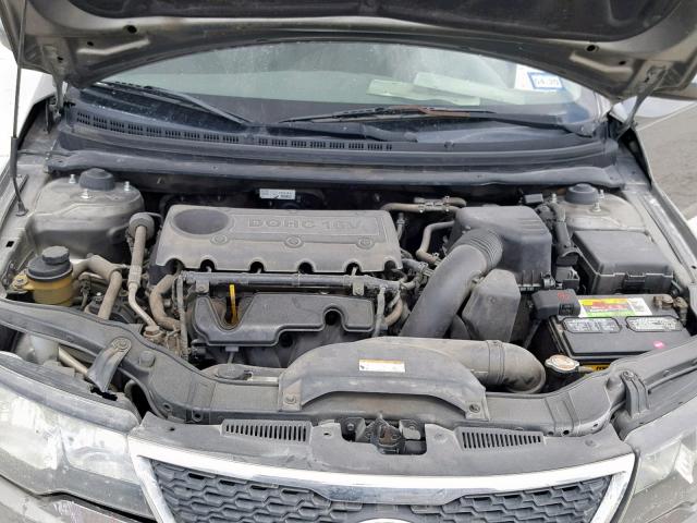 KNAFU5A29B5398808 - 2011 KIA FORTE EX BROWN photo 7