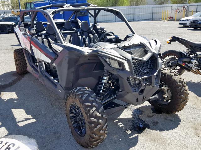 3JBVMAY25JK000286 - 2018 CAN-AM MAVERICK X WHITE photo 1