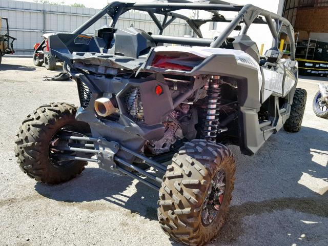 3JBVMAY25JK000286 - 2018 CAN-AM MAVERICK X WHITE photo 4