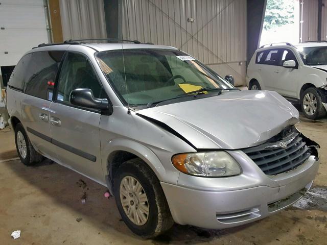 1C4GP45R05B117470 - 2005 CHRYSLER TOWN & COU SILVER photo 1