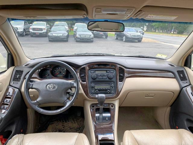 JTEHF21A630116064 - 2003 TOYOTA HIGHLANDER BEIGE photo 9