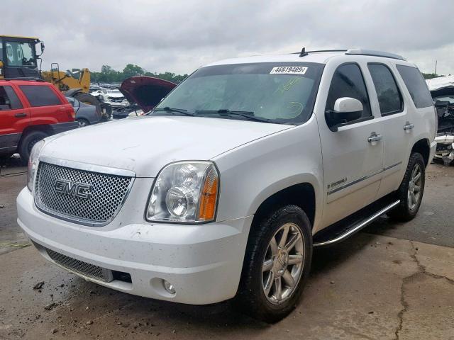 1GKFK03219R149192 - 2009 GMC YUKON DENA WHITE photo 2