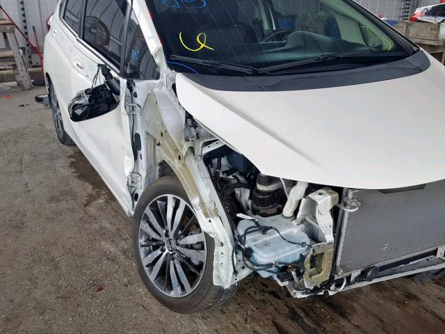 3HGGK5H87FM709791 - 2015 HONDA FIT EX WHITE photo 9