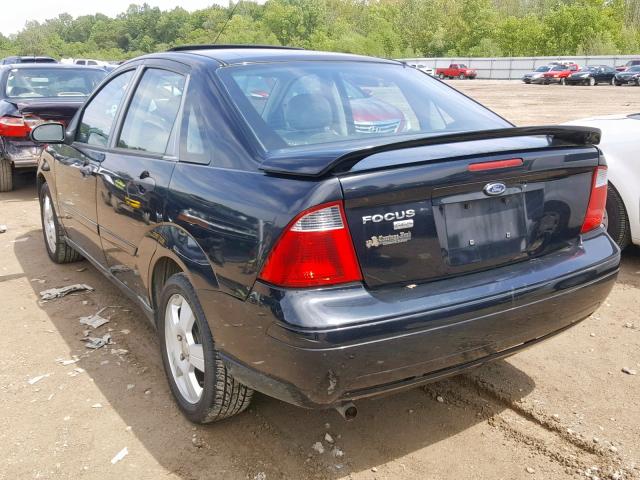 1FAHP34N97W212978 - 2007 FORD FOCUS ZX4 BLACK photo 3