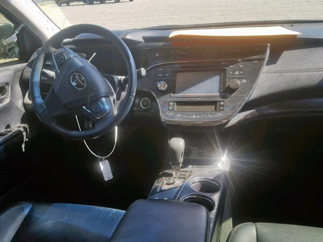 4T1BK1EB7HU256333 - 2017 TOYOTA AVALON XLE GREEN photo 9