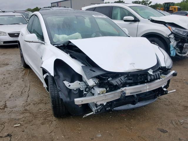 5YJ3E1EB5KF452917 - 2019 TESLA MODEL 3 WHITE photo 1