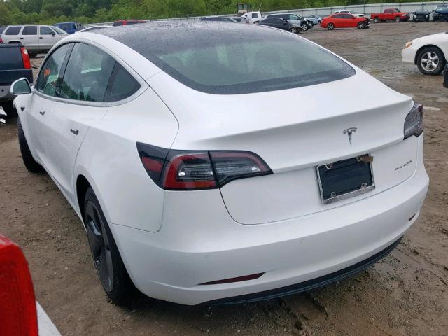 5YJ3E1EB5KF452917 - 2019 TESLA MODEL 3 WHITE photo 3