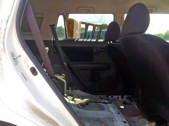 JTLZE4FE3A1106929 - 2010 TOYOTA SCION XB 白色 照片 6