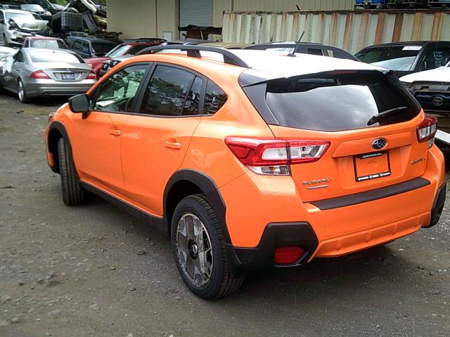 JF2GTAAC1JH227819 - 2018 SUBARU CROSSTREK ORANGE photo 3