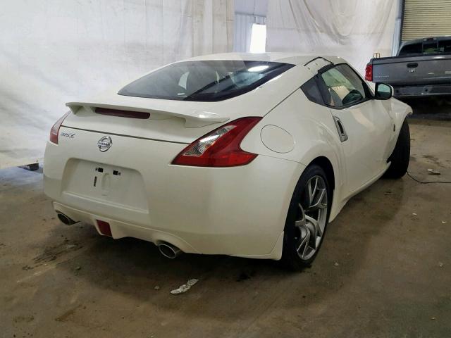 JN1AZ4EH4GM936919 - 2016 NISSAN 370Z BASE WHITE photo 4