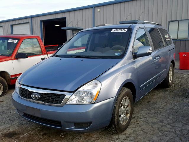 KNDMG4C72C6495557 - 2012 KIA SEDONA LX BLUE photo 2