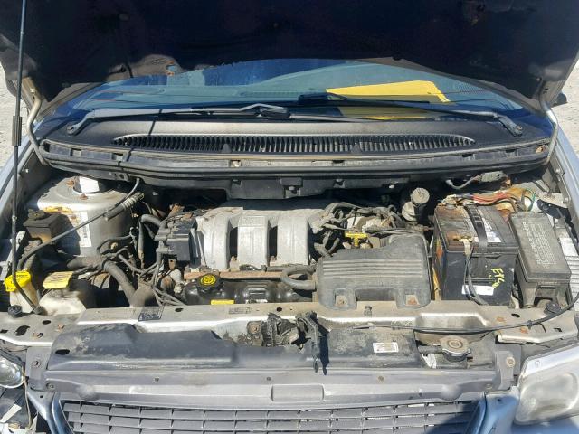 1C4GP44RXYB582800 - 2000 CHRYSLER TOWN & COU SILVER photo 7