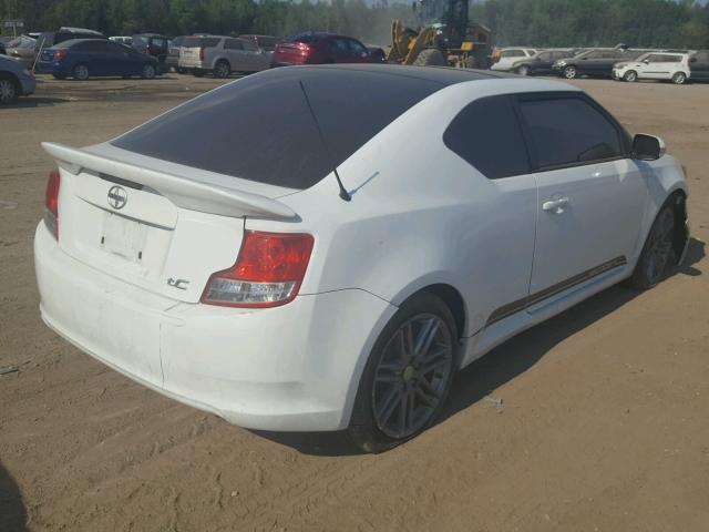 JTKJF5C76B3003021 - 2011 TOYOTA SCION TC 白色 照片 4