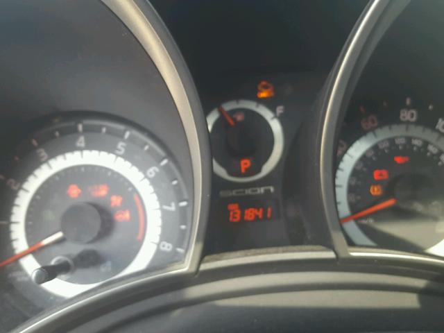 JTKJF5C76B3003021 - 2011 TOYOTA SCION TC 白色 照片 8