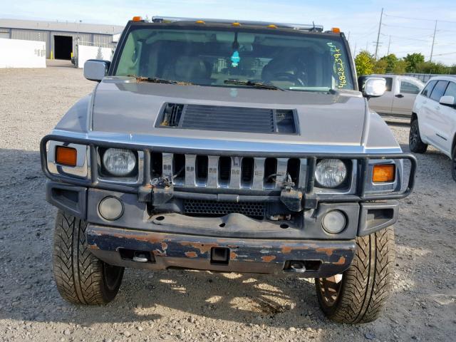 5GRGN23U63H120948 - 2003 HUMMER H2 GRAY photo 9