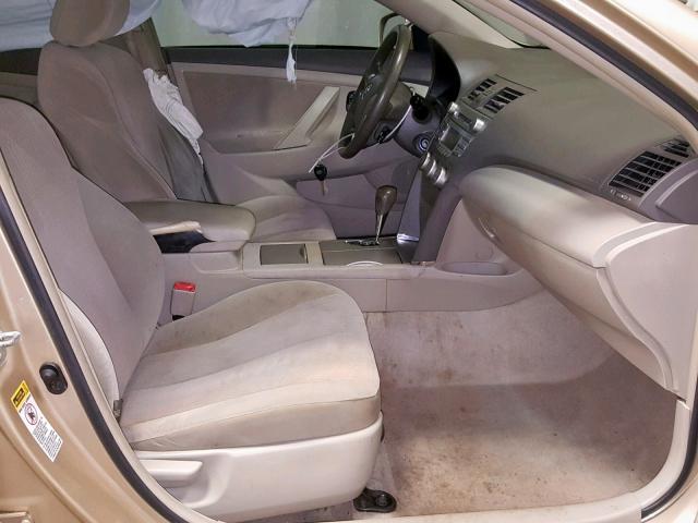 4T1BF3EK9AU062196 - 2010 TOYOTA CAMRY BASE TAN photo 5