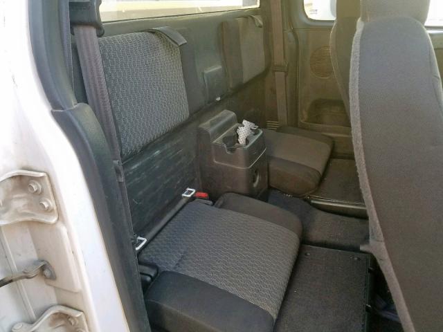 1GCDT39E988212904 - 2008 CHEVROLET COLORADO L WHITE photo 6