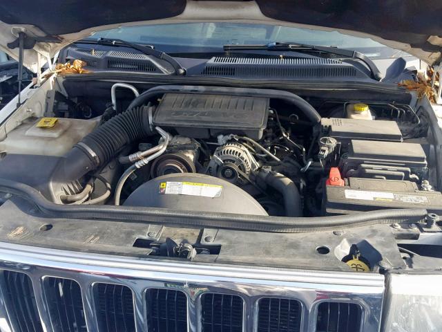 1J8HH48K28C115534 - 2008 JEEP COMMANDER 白色 照片 7