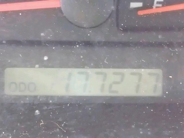 JTDBE32K030160457 - 2003 TOYOTA CAMRY LE 红色 照片 8