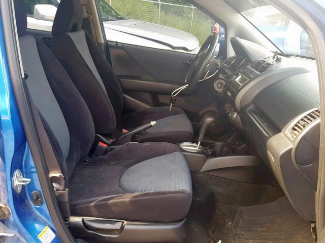 JHMGD38658S021096 - 2008 HONDA FIT SPORT BLUE photo 5