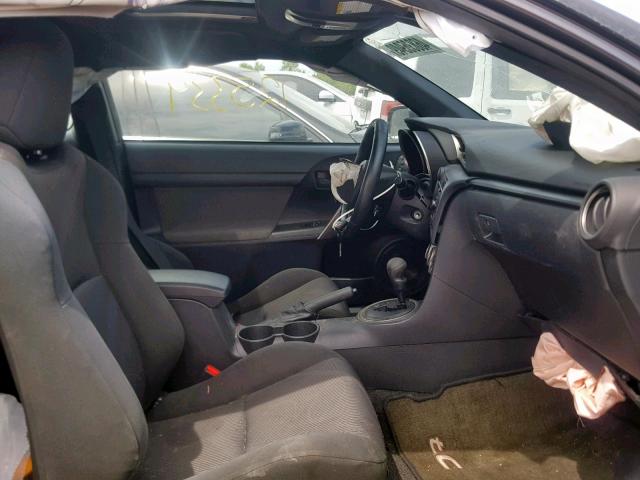JTKJF5C70C3025811 - 2012 TOYOTA SCION TC ნაცრისფერი ფოტო 5