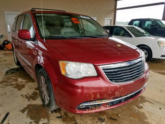 2A4RR8DG2BR619253 - 2011 CHRYSLER TOWN & COU RED photo 1