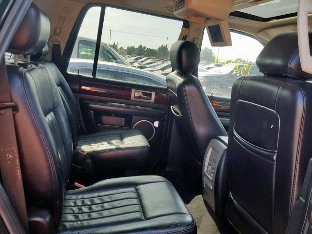 5LMFU27R33LJ50257 - 2003 LINCOLN NAVIGATOR შავი ფოტო 6