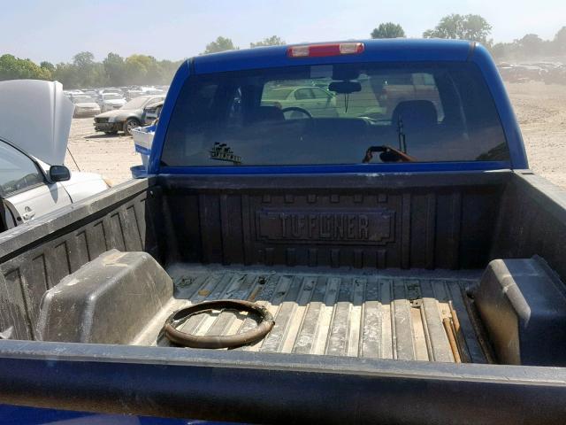 2GCEK13T341336795 - 2004 CHEVROLET SILVERADO BLUE photo 6