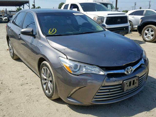 4T1BD1FK9HU215954 - 2017 TOYOTA CAMRY HYBR GRAY photo 1