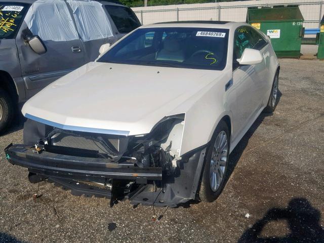 1G6DJ1E30C0127944 - 2012 CADILLAC CTS PERFOR WHITE photo 2