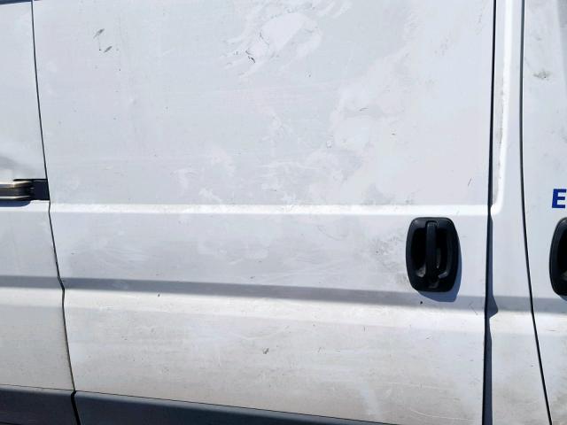 3C6TRVDG4HE538055 - 2017 RAM PROMASTER 白色 照片 6