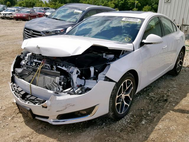 2G4GL5EX1H9129998 - 2017 BUICK REGAL SPOR WHITE photo 2