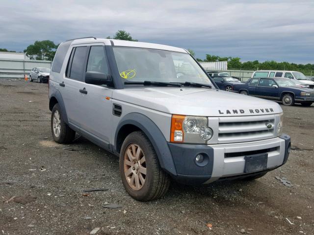 SALAE25435A324082 - 2005 LAND ROVER LR3 SE SILVER photo 1