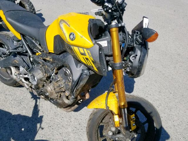 JYARN33EXFA005920 - 2015 YAMAHA FZ09 YELLOW photo 9