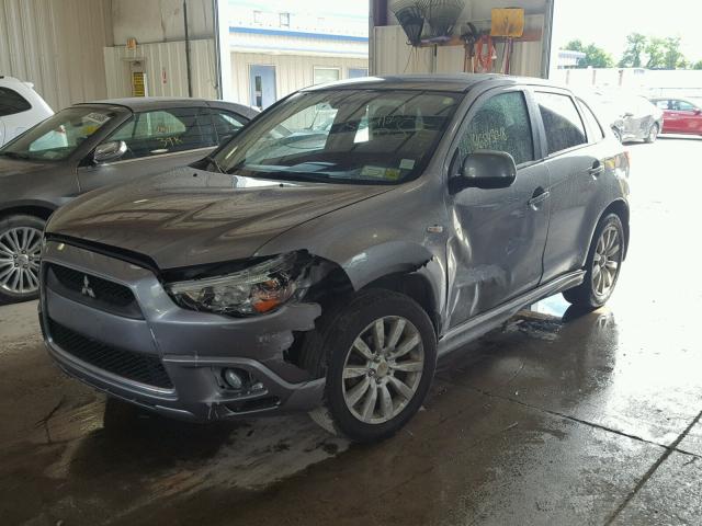 JA4AR4AUXBZ019652 - 2011 MITSUBISHI OUTLANDER GRAY photo 2