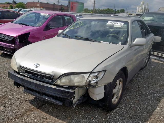 JT8BF22G1V5001597 - 1997 LEXUS ES 300 TAN photo 2