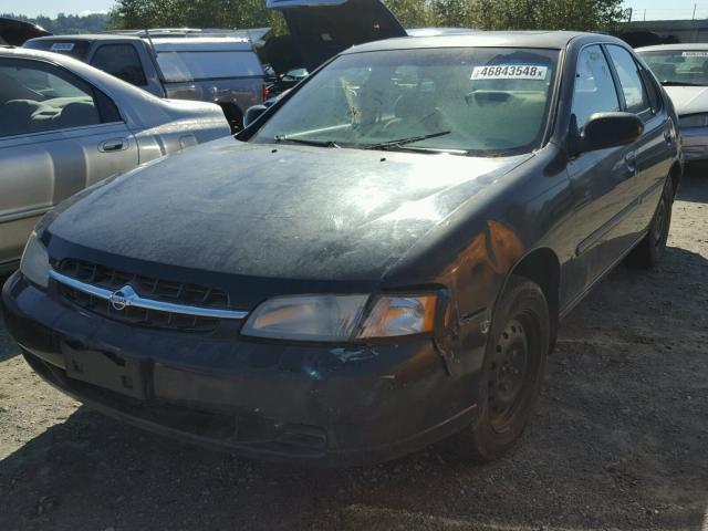 1N4DL01D1WC212090 - 1998 NISSAN ALTIMA XE BLACK photo 2