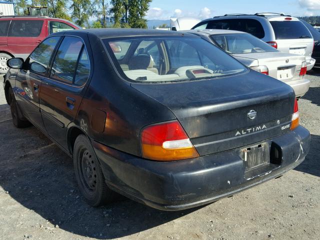 1N4DL01D1WC212090 - 1998 NISSAN ALTIMA XE BLACK photo 3